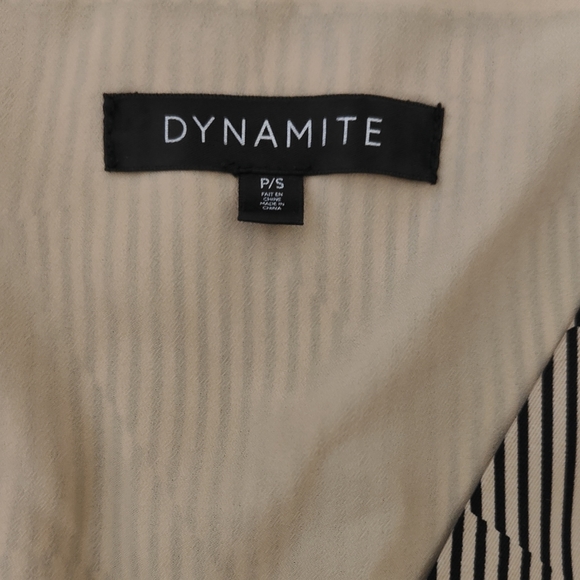 Dynamite Wrap front mini dress - Picture 3 of 5